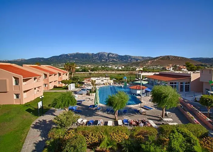 מלון דירות Ilios K Village 4*