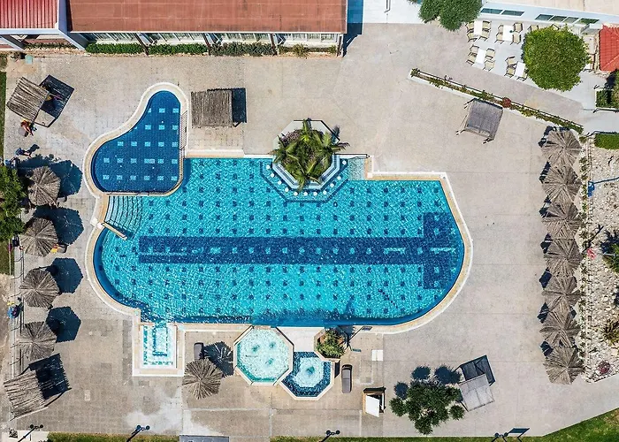 מלון דירות Ilios K Village